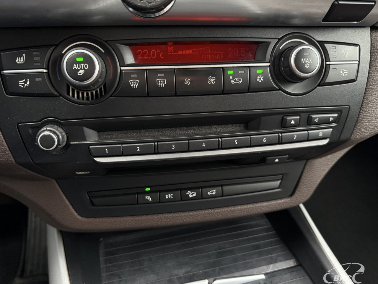 BMW X5 | 25