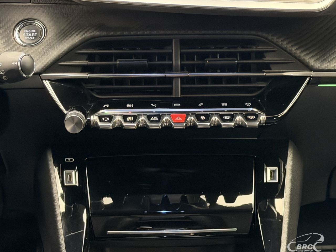 Peugeot 2008 | 16