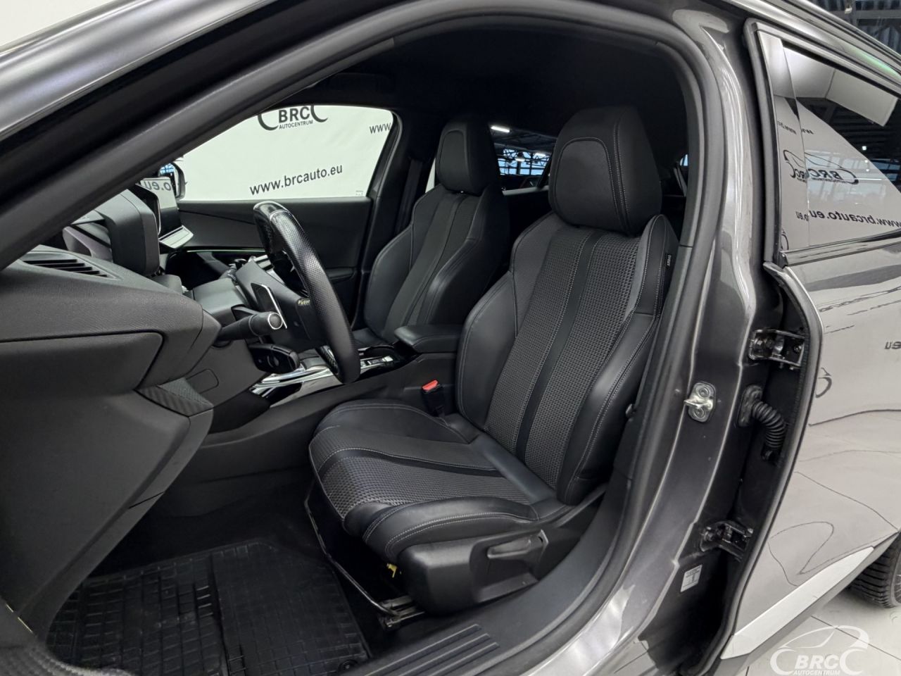 Peugeot 2008 | 22
