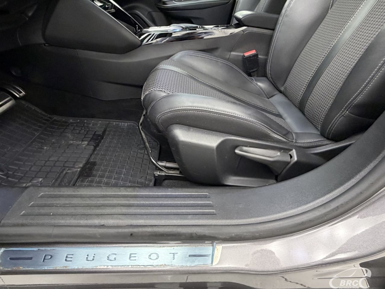 Peugeot 2008 | 21