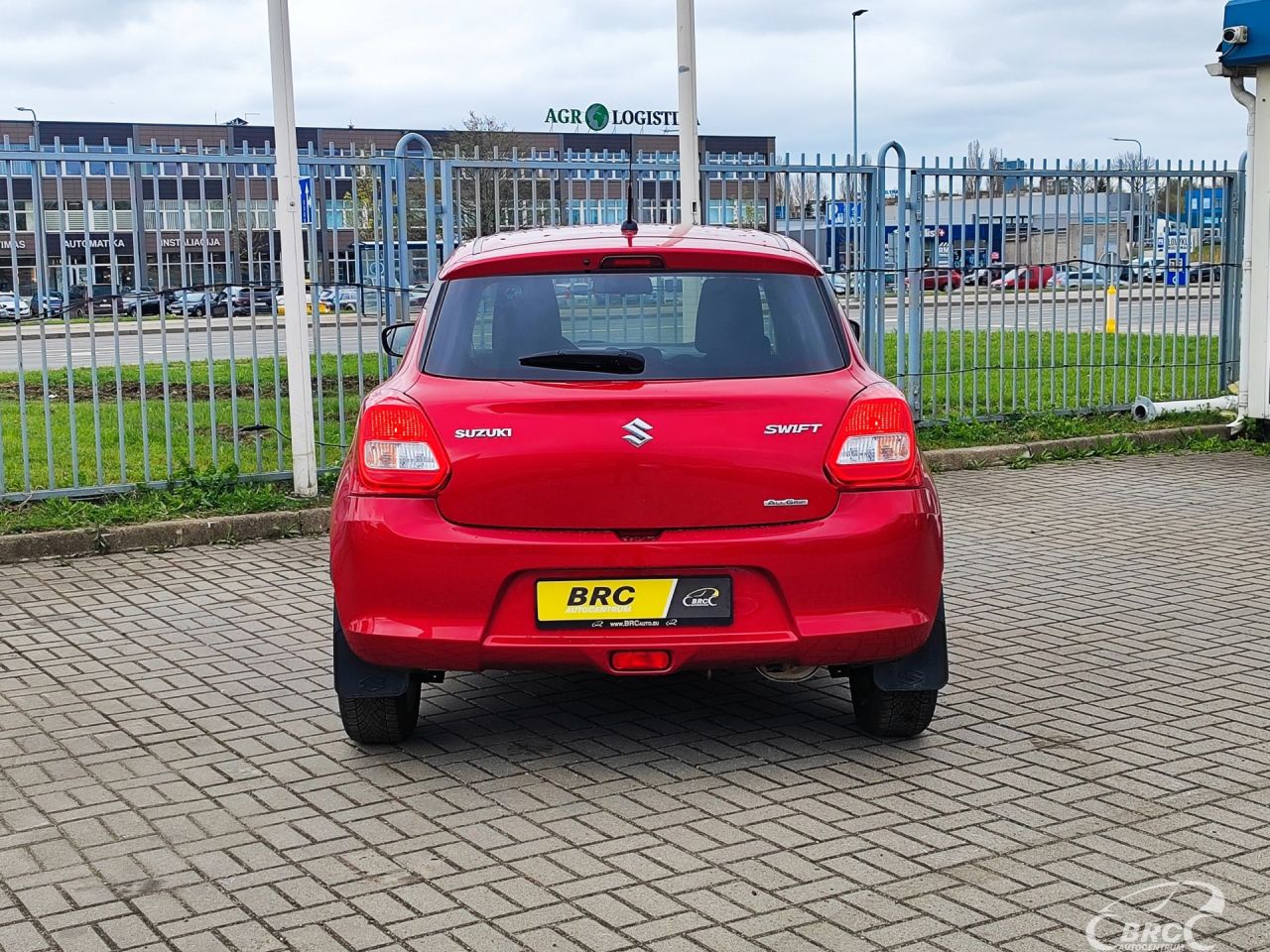 Suzuki Swift | 32