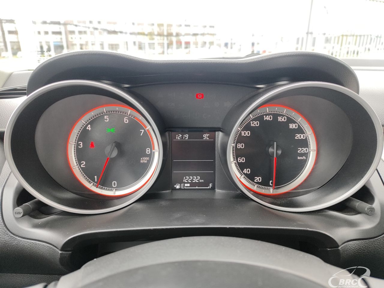Suzuki Swift | 24