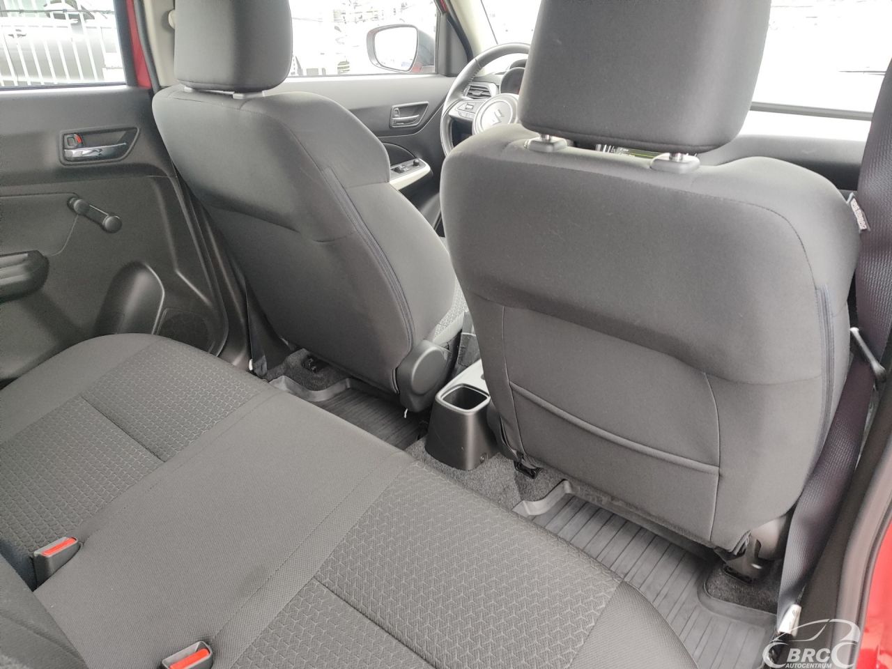 Suzuki Swift | 10