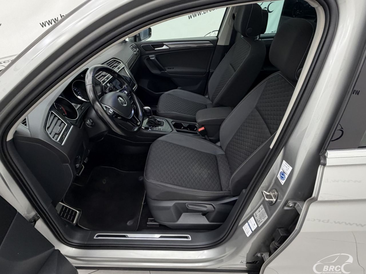 Volkswagen Tiguan | 20