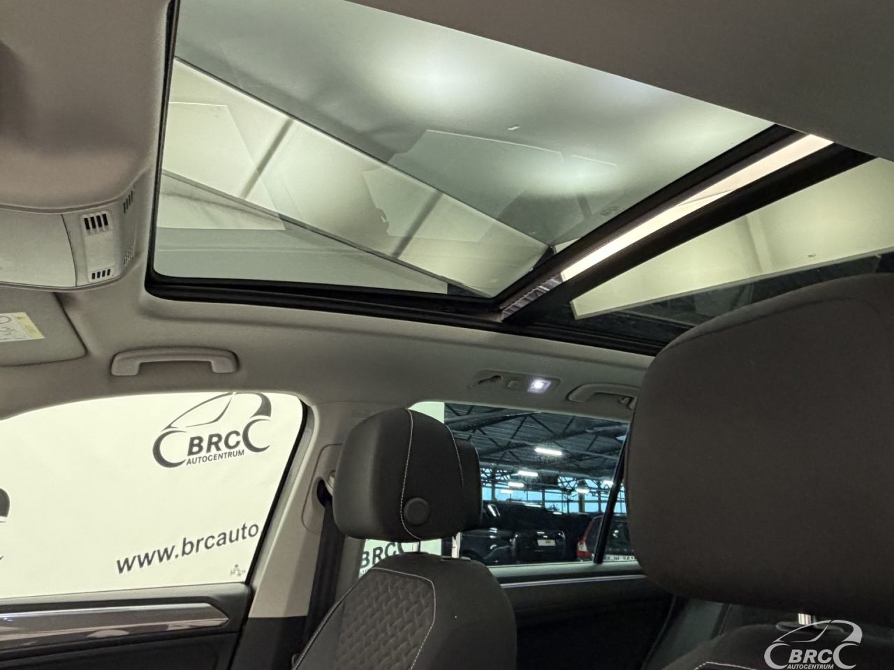 Volkswagen Tiguan | 25
