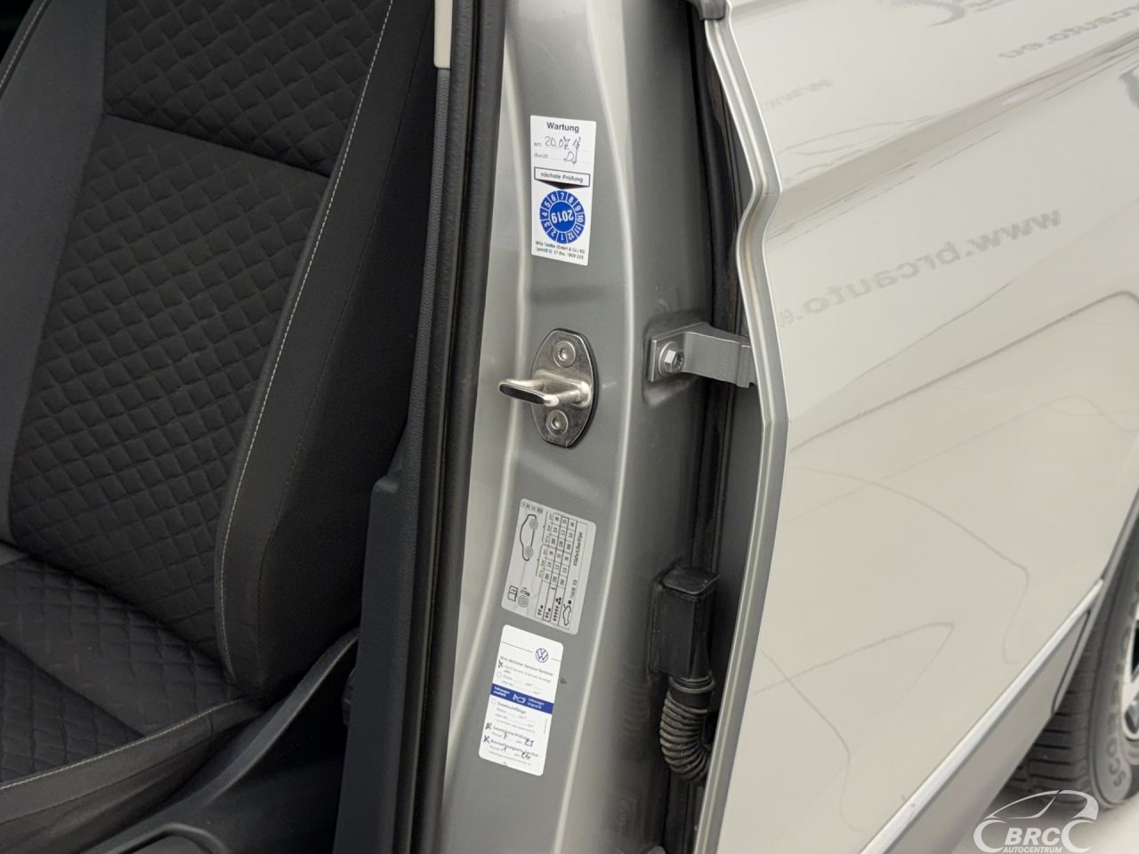Volkswagen Tiguan | 23