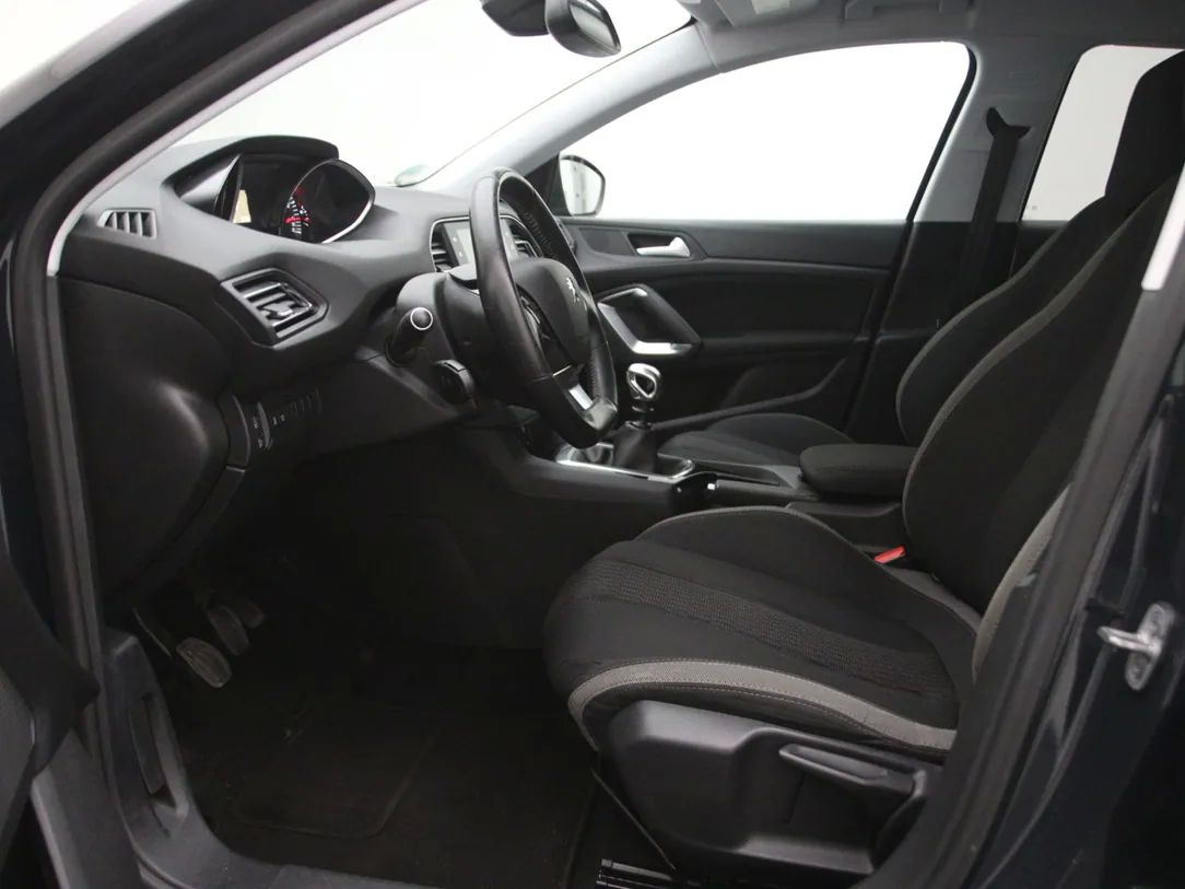 Peugeot 308 | 3