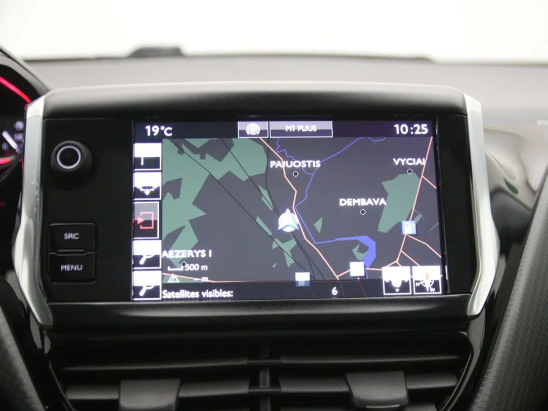 Peugeot 2008 | 23