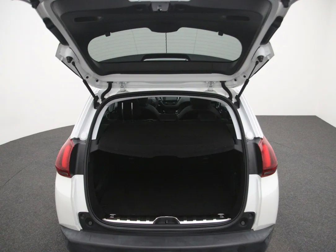 Peugeot 2008 | 37