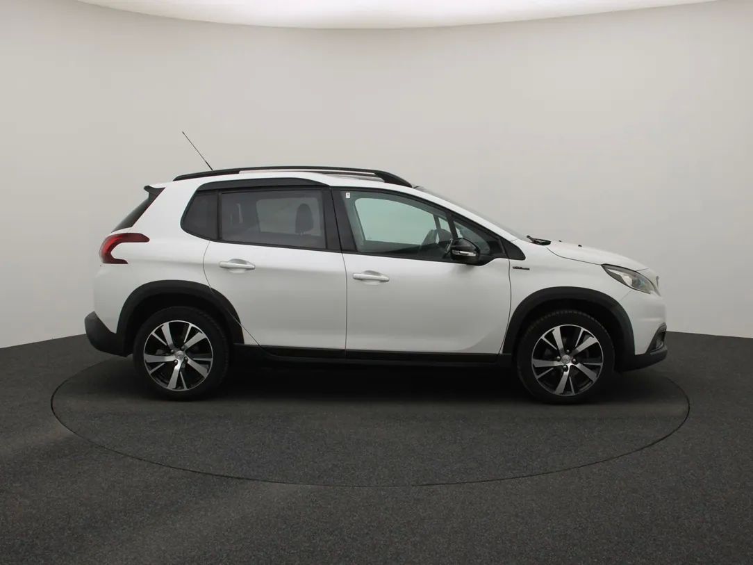Peugeot 2008 | 8