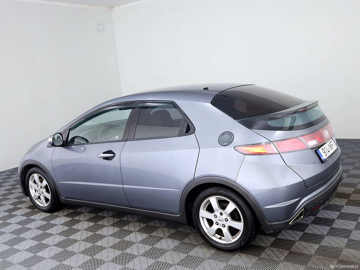 Honda Civic | 3