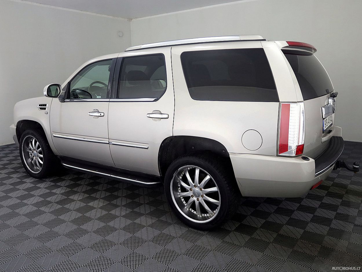 Cadillac Escalade | 3