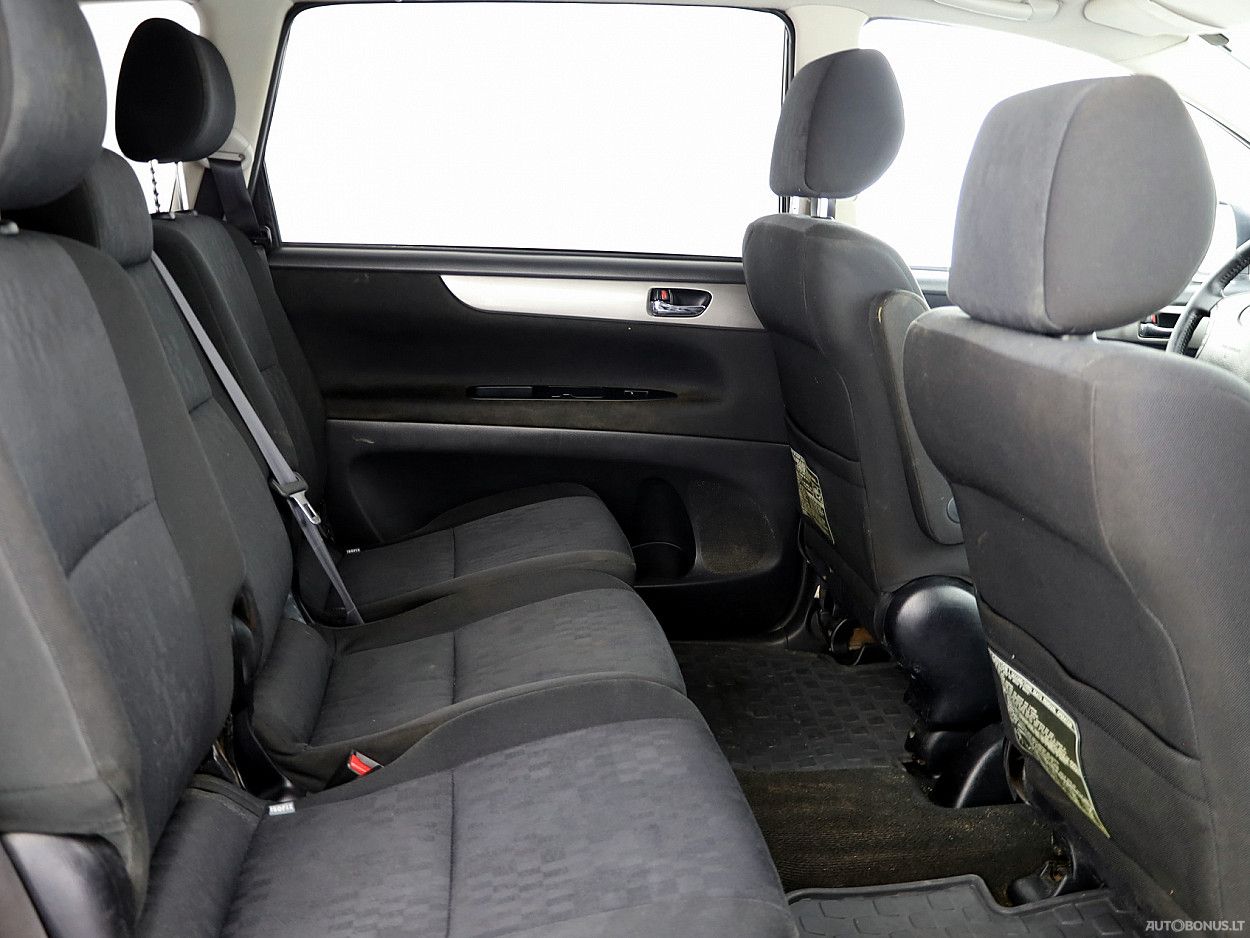 Toyota Avensis | 6
