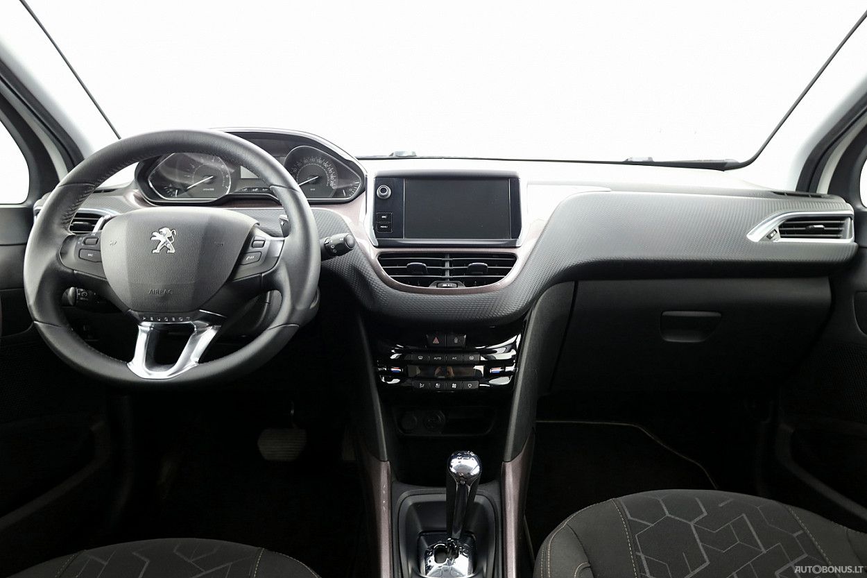 Peugeot 2008 | 4