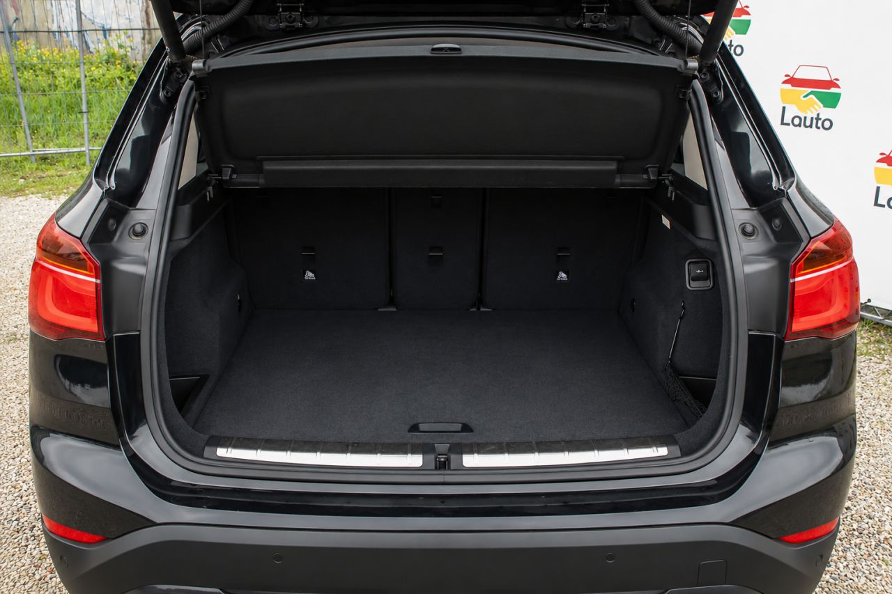 BMW X1 | 4