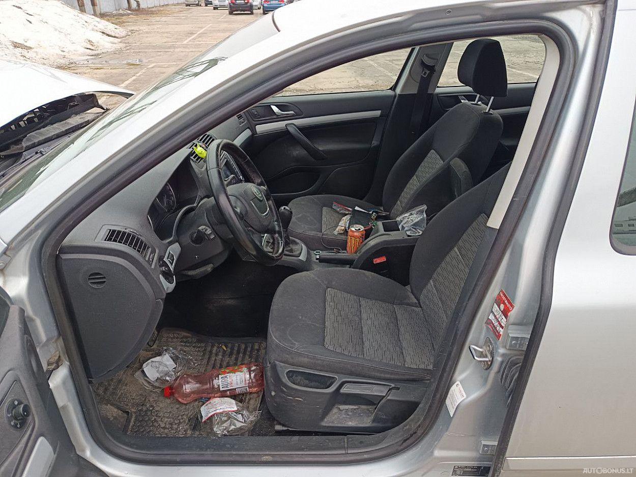 Skoda Octavia | 5