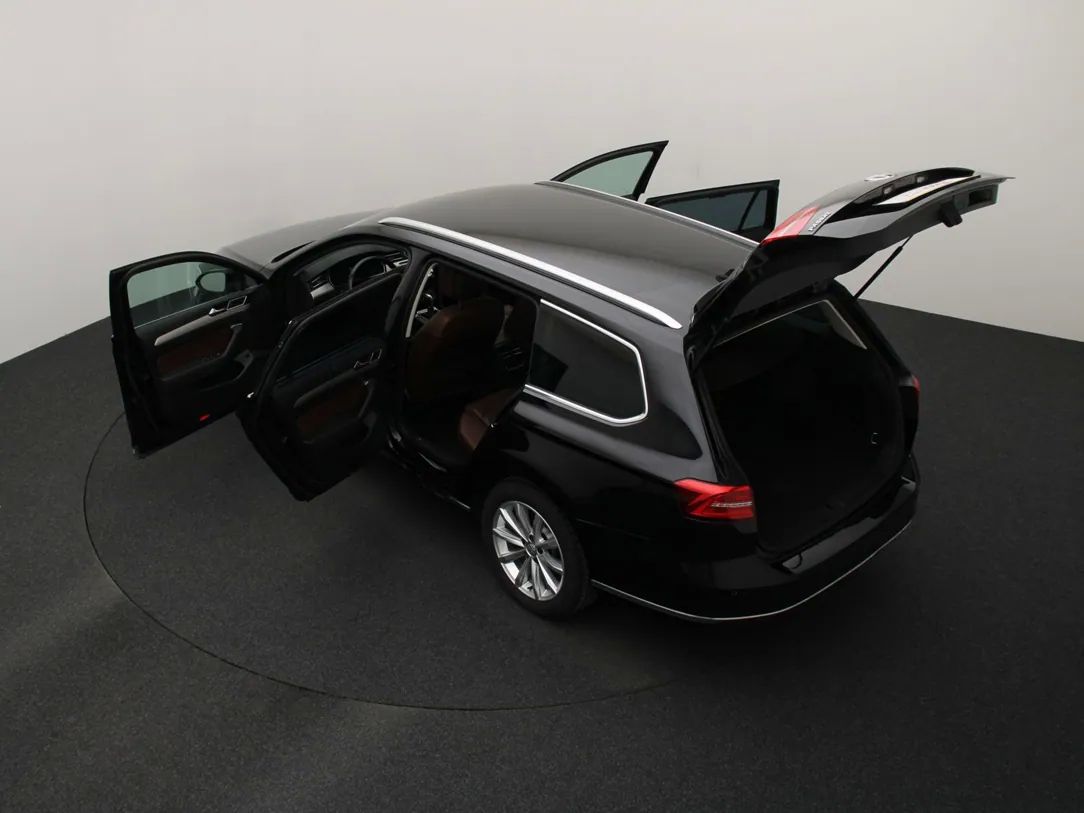 Volkswagen Passat | 12