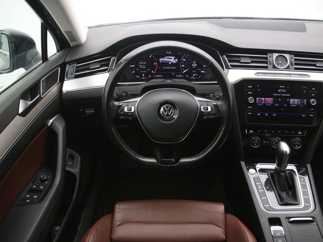 Volkswagen Passat | 16