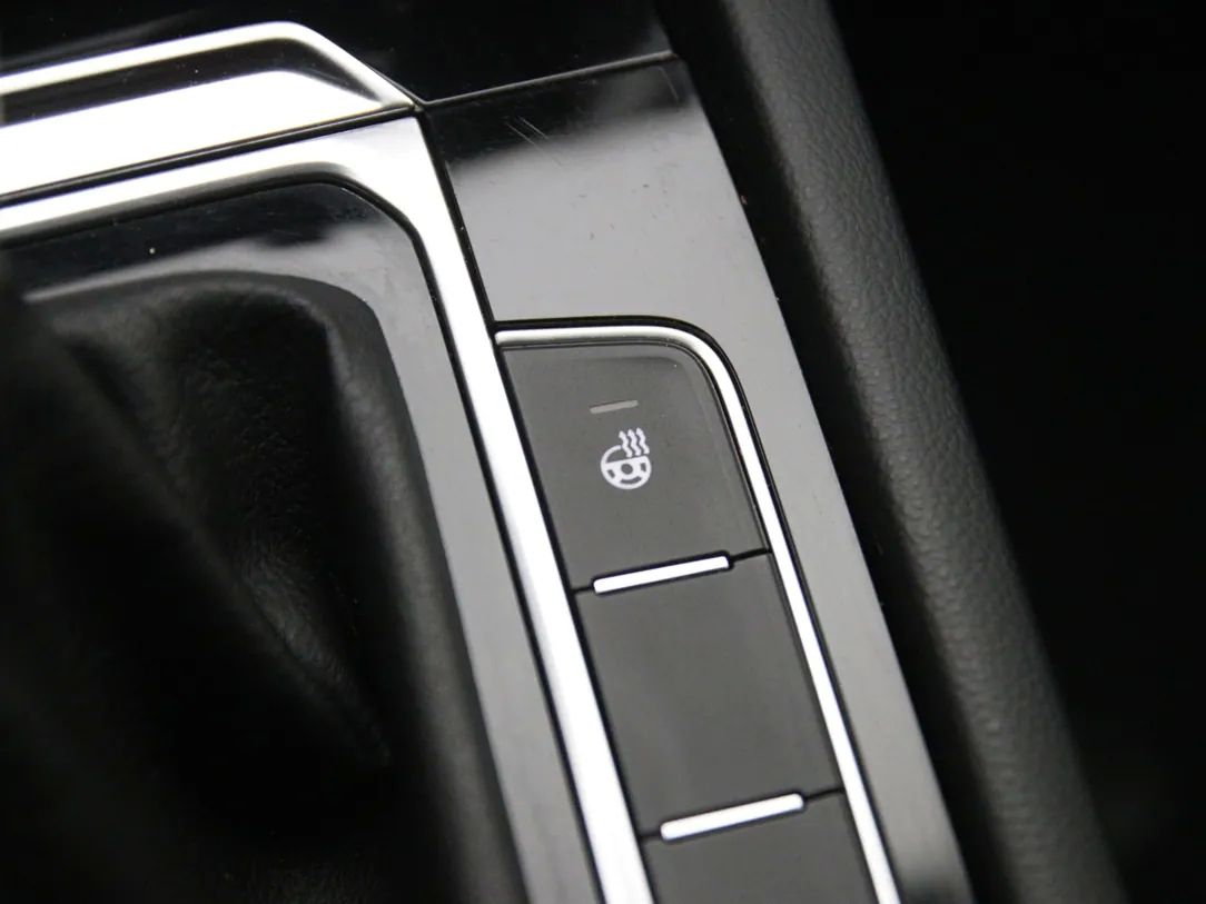Volkswagen Passat | 29