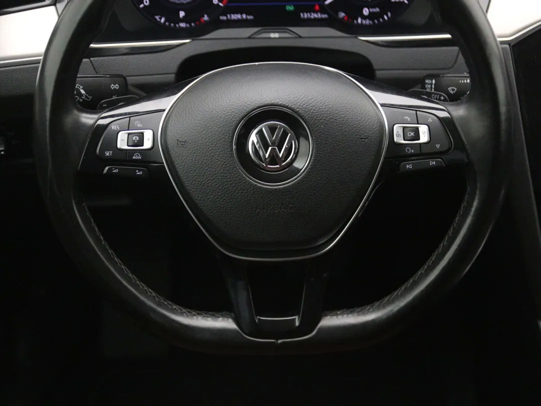 Volkswagen Passat | 17