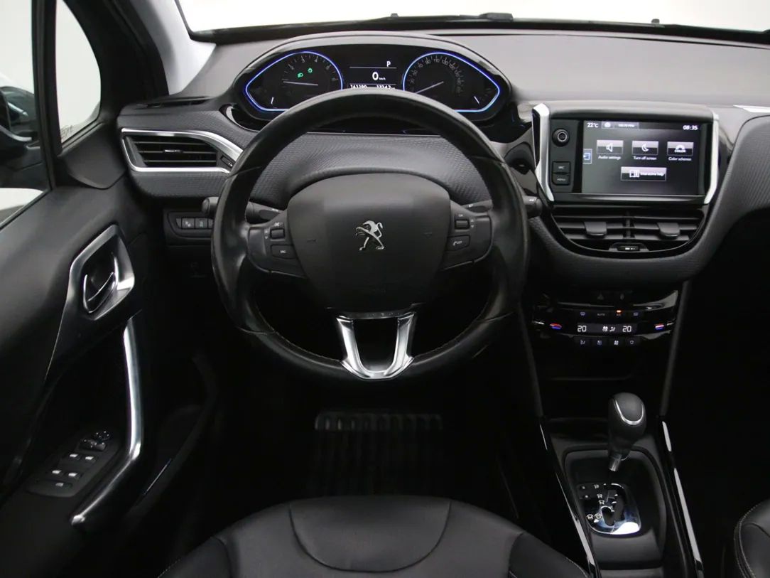 Peugeot 2008 | 16