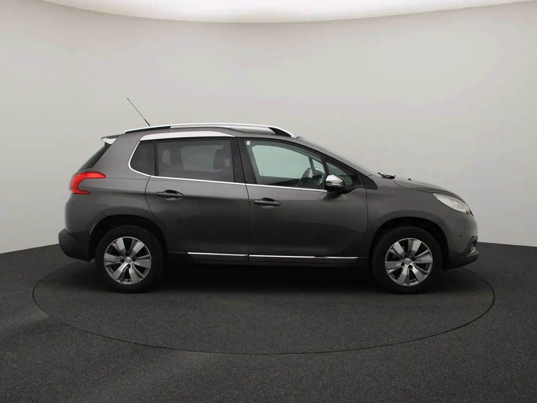 Peugeot 2008 | 8