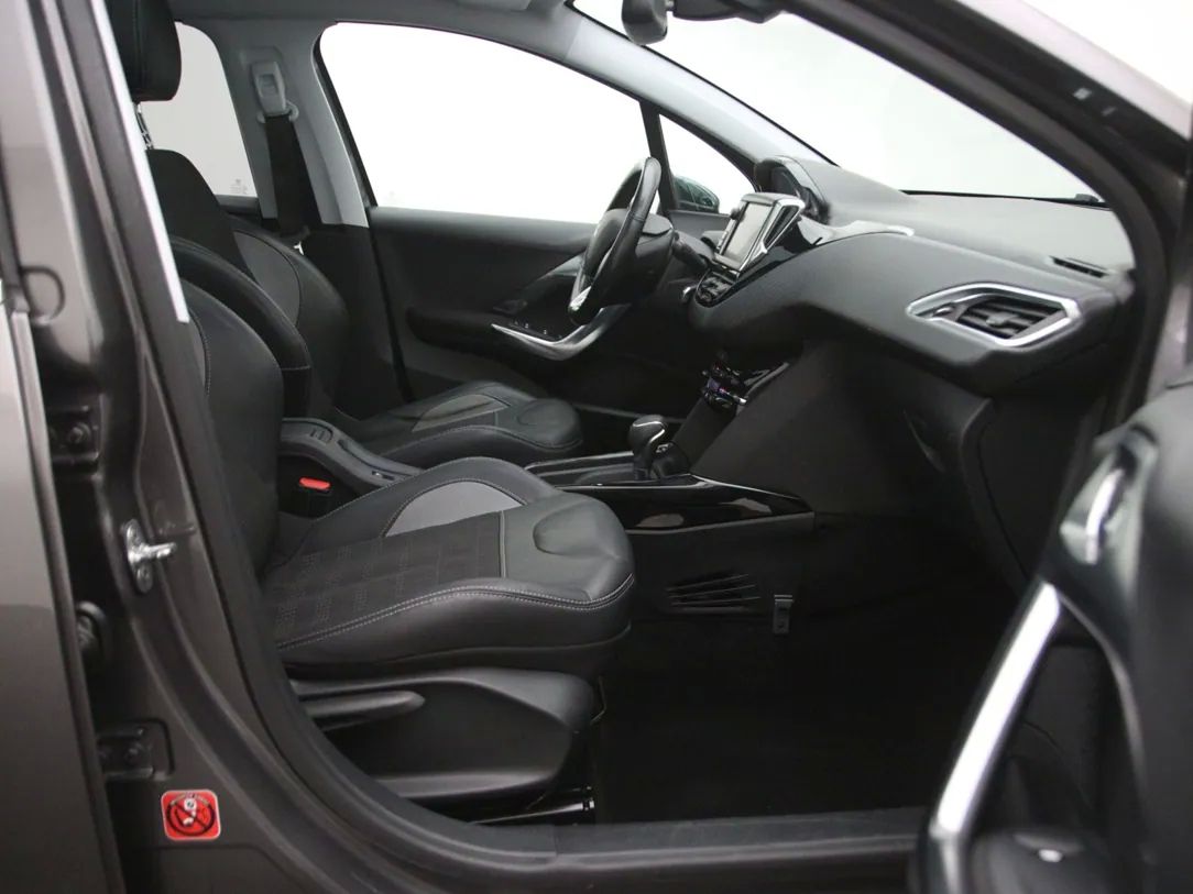 Peugeot 2008 | 13