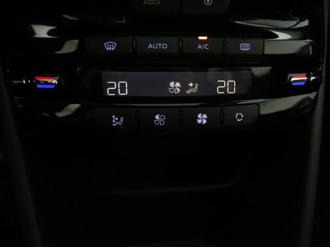 Peugeot 2008 | 19