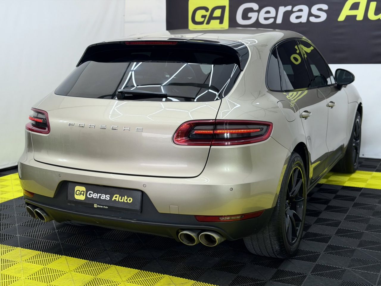 Porsche Macan | 3