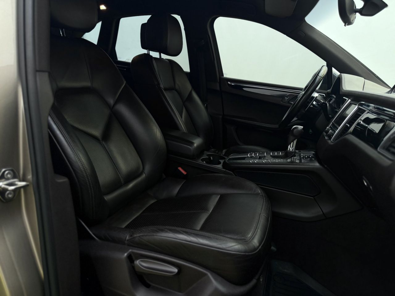 Porsche Macan | 13