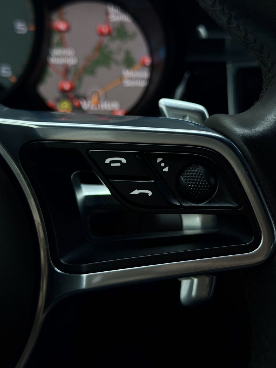 Porsche Macan | 24