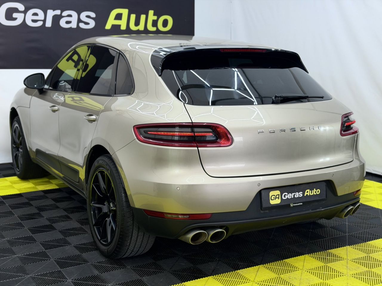 Porsche Macan | 5