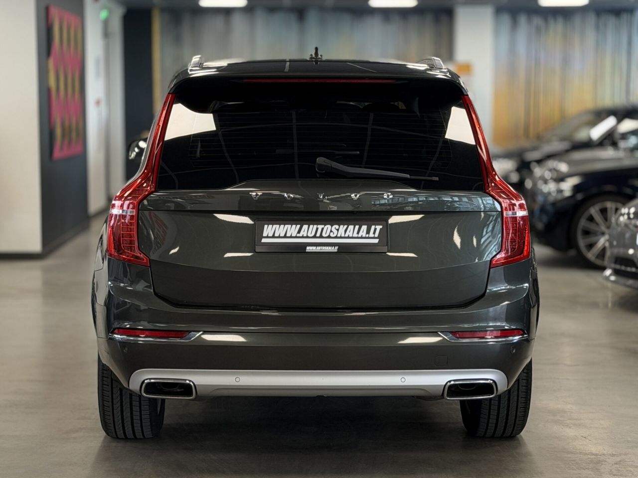 Volvo XC90 | 2