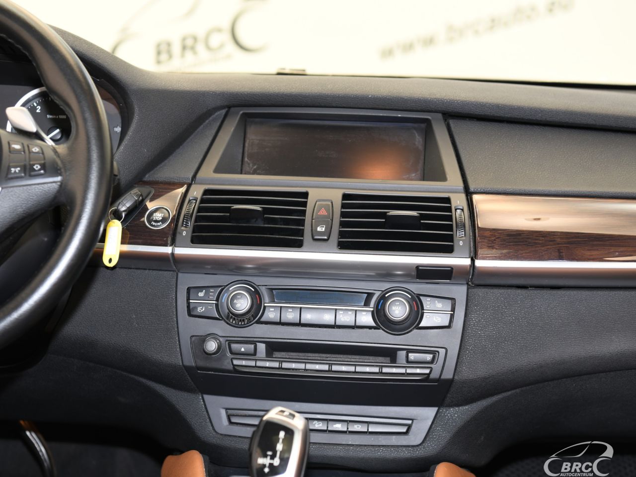 BMW X6 | 16
