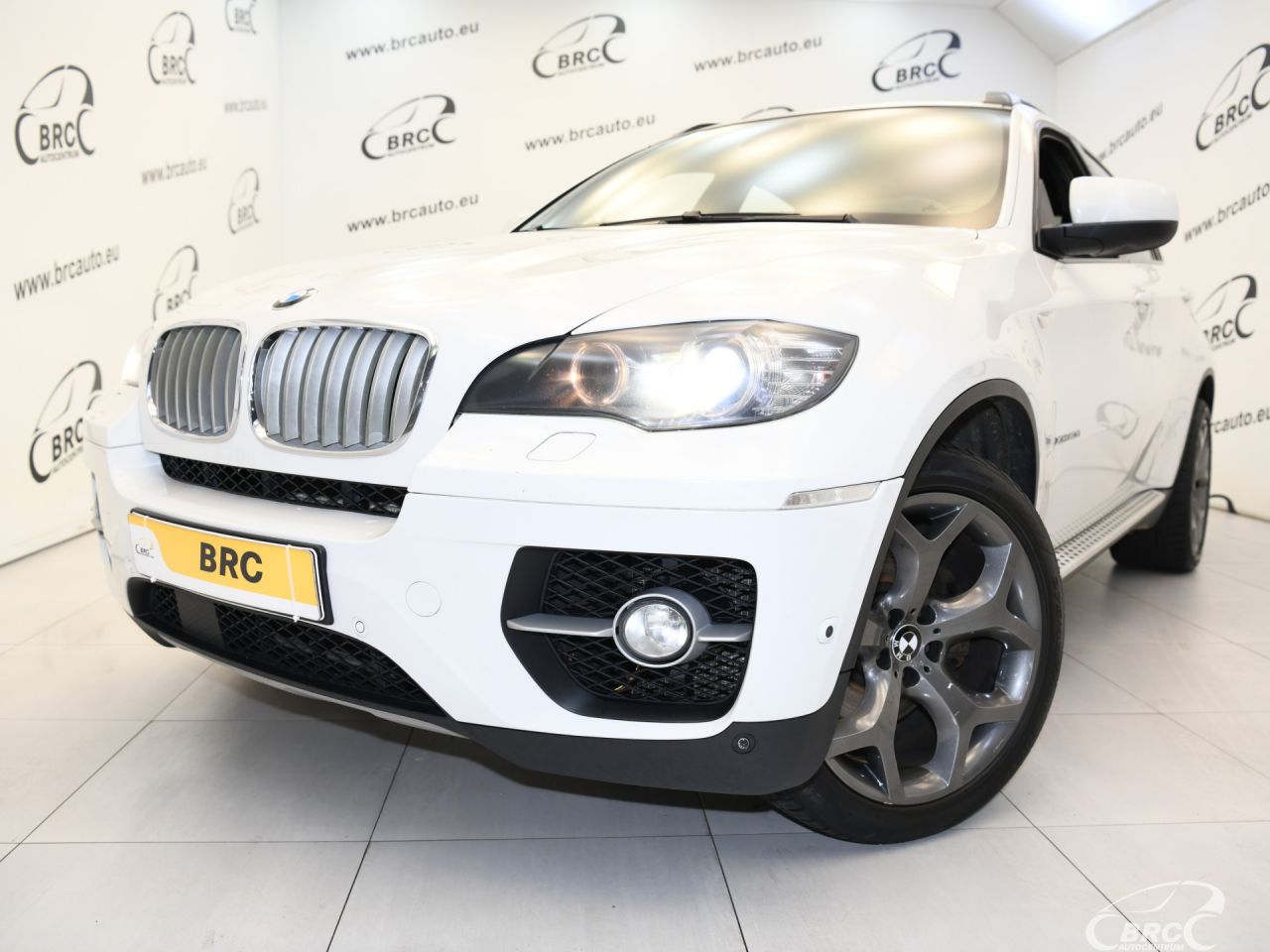 BMW X6 | 51