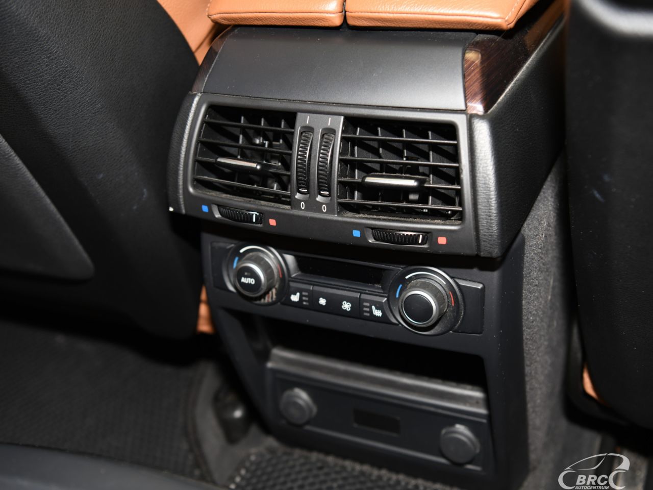 BMW X6 | 12