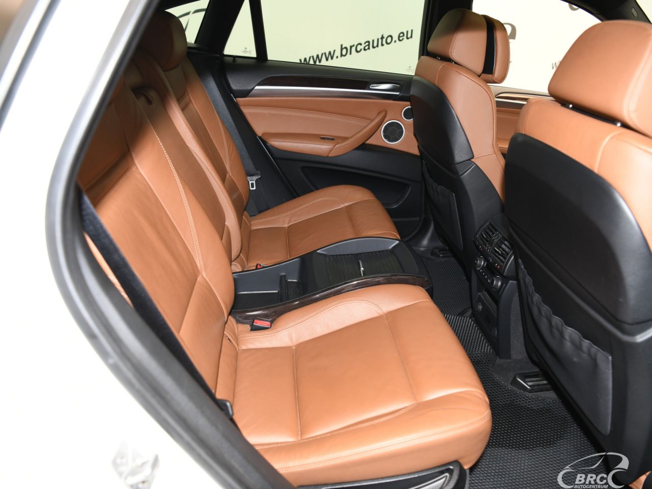 BMW X6 | 9