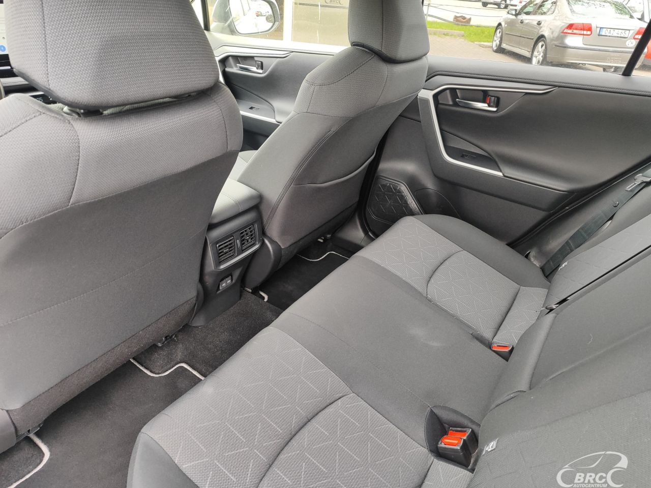Toyota RAV4 | 15