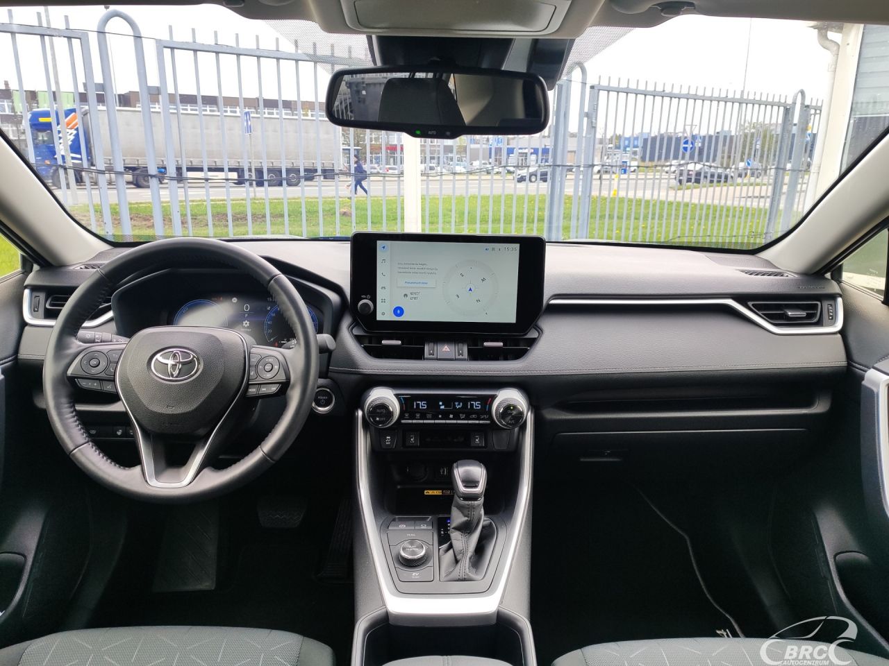 Toyota RAV4 | 3