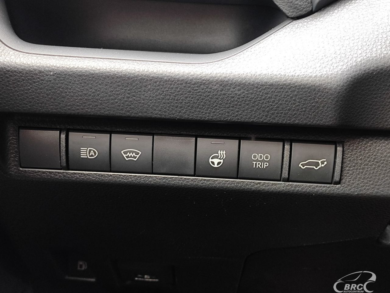 Toyota RAV4 | 20