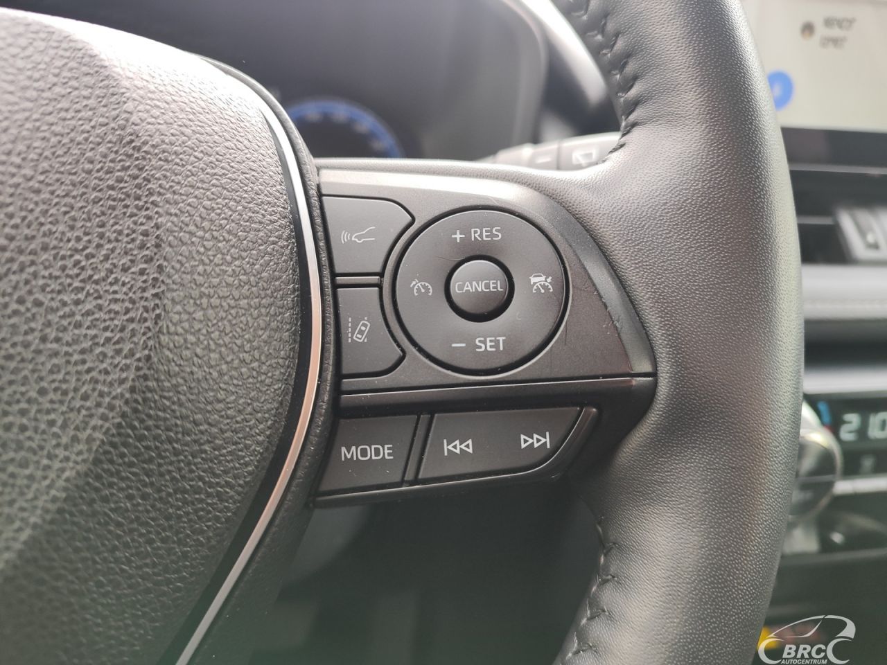Toyota RAV4 | 22