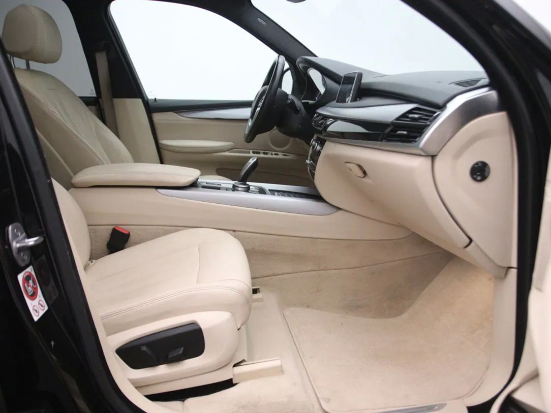 BMW X5 | 13