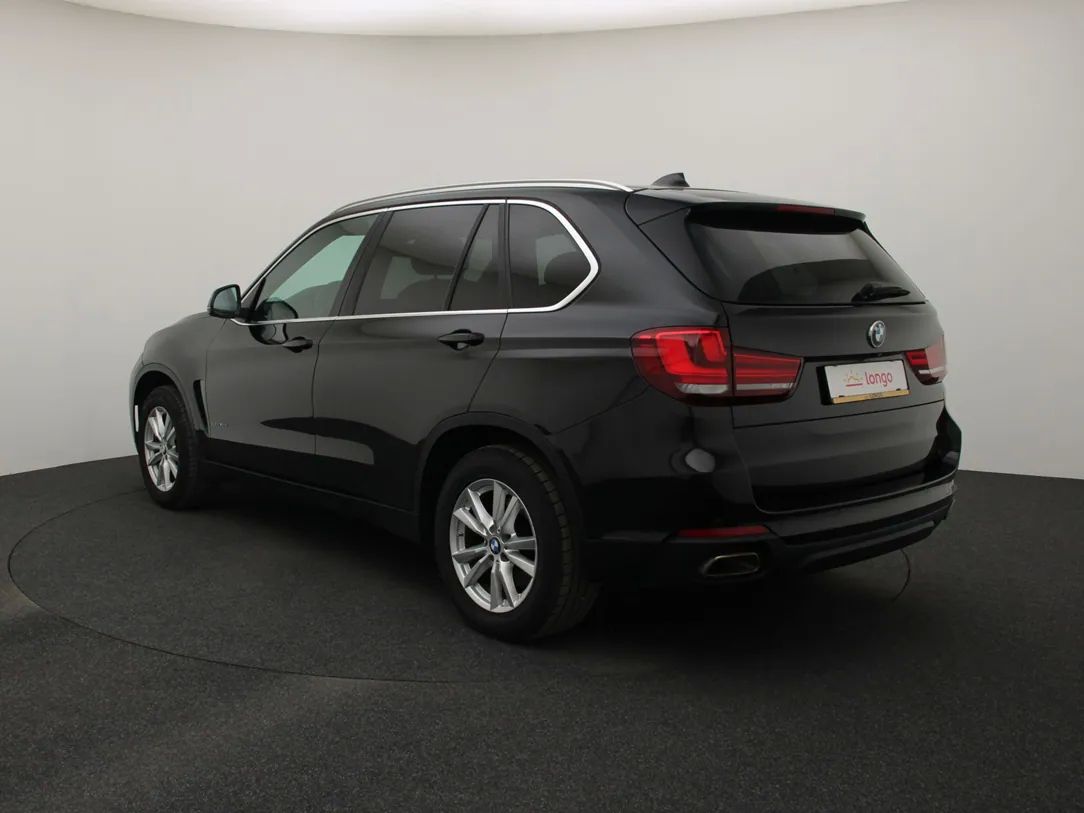 BMW X5 | 6
