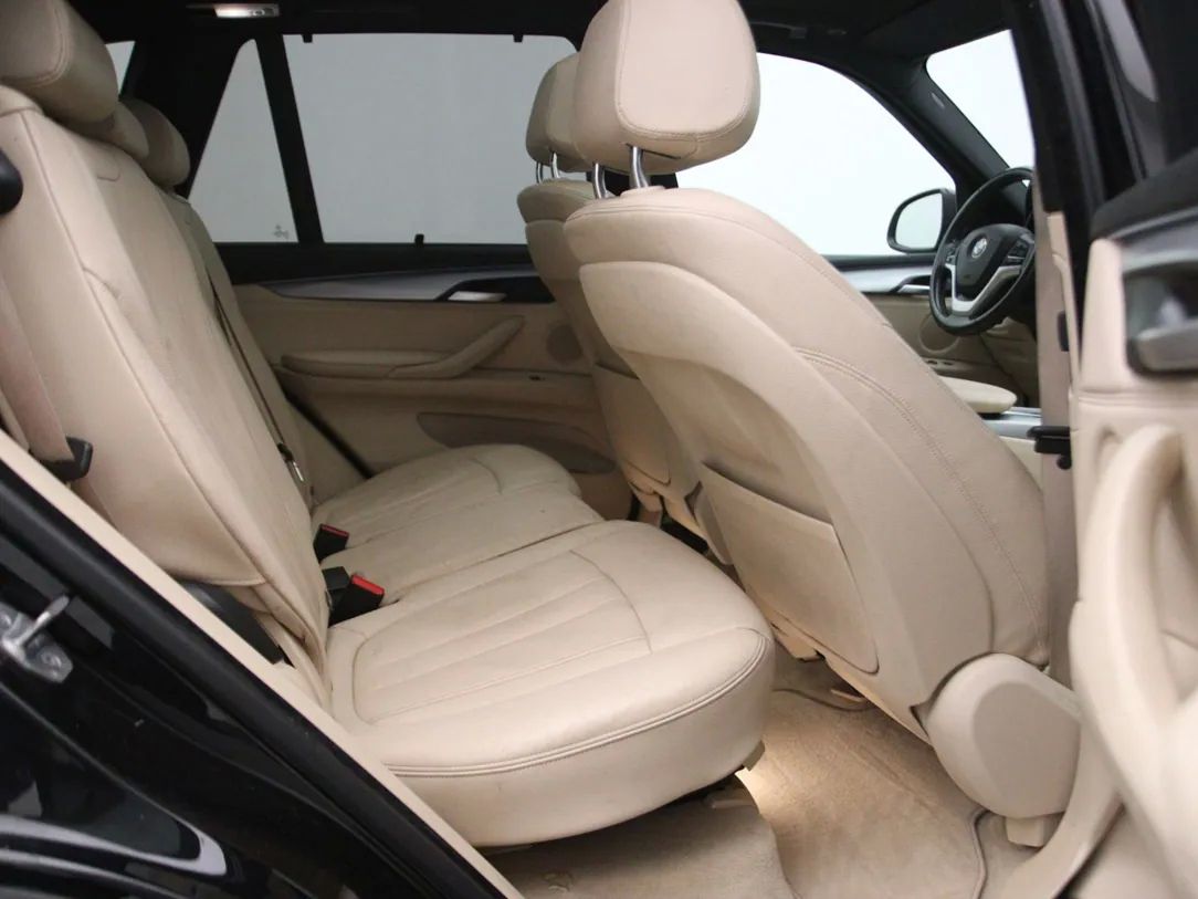 BMW X5 | 14
