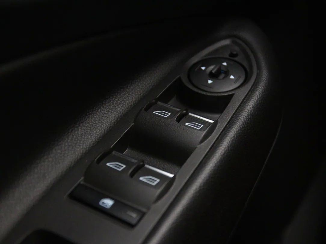 Ford Kuga | 25