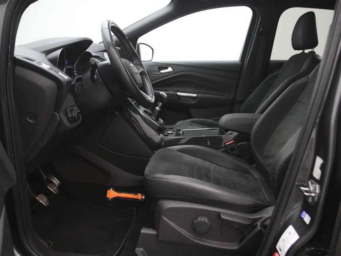 Ford Kuga | 3