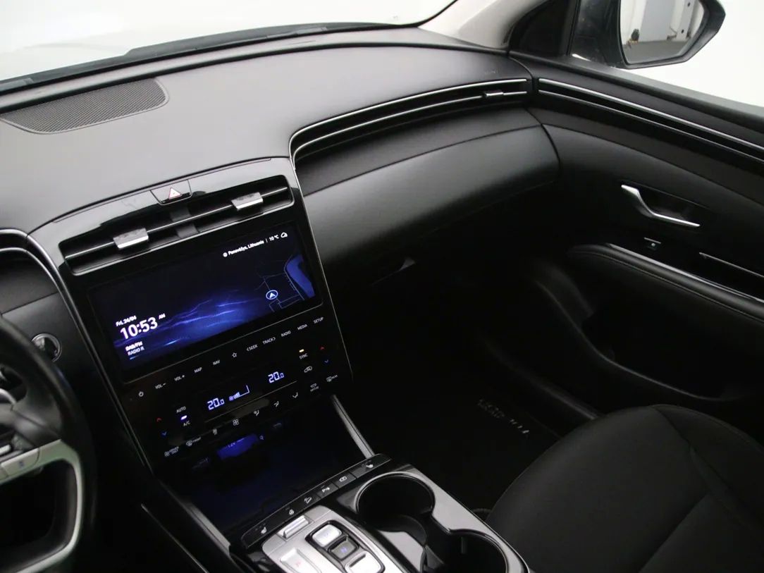 Hyundai Tucson | 20