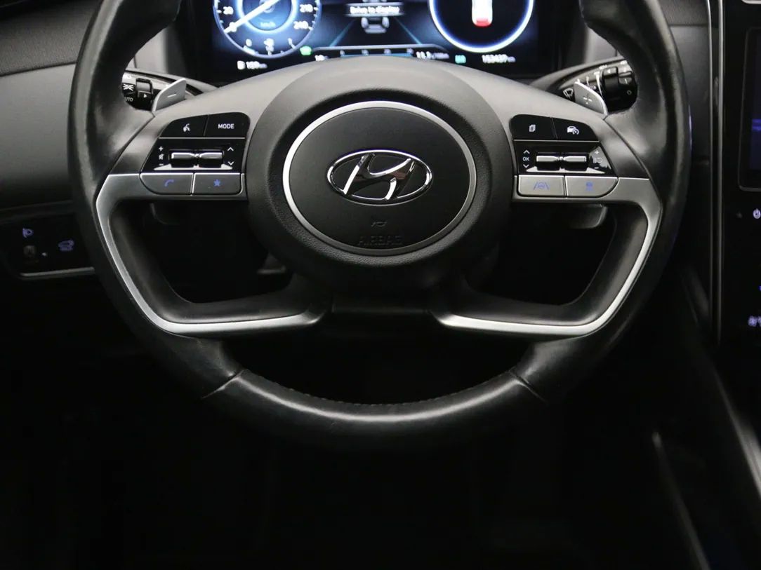 Hyundai Tucson | 17