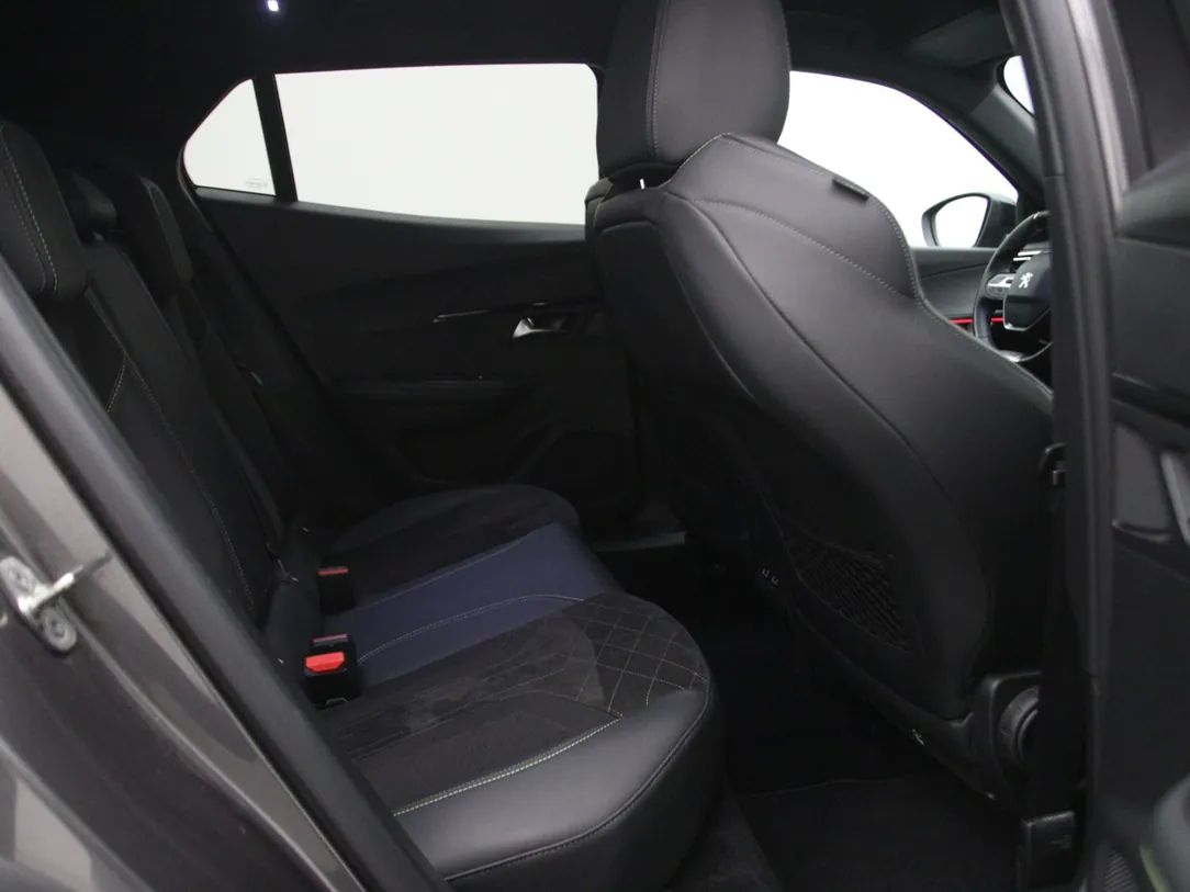 Peugeot 2008 | 14
