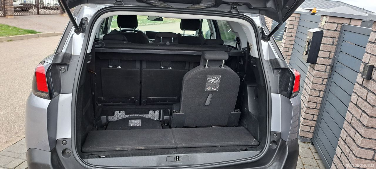 Peugeot 5008 | 10